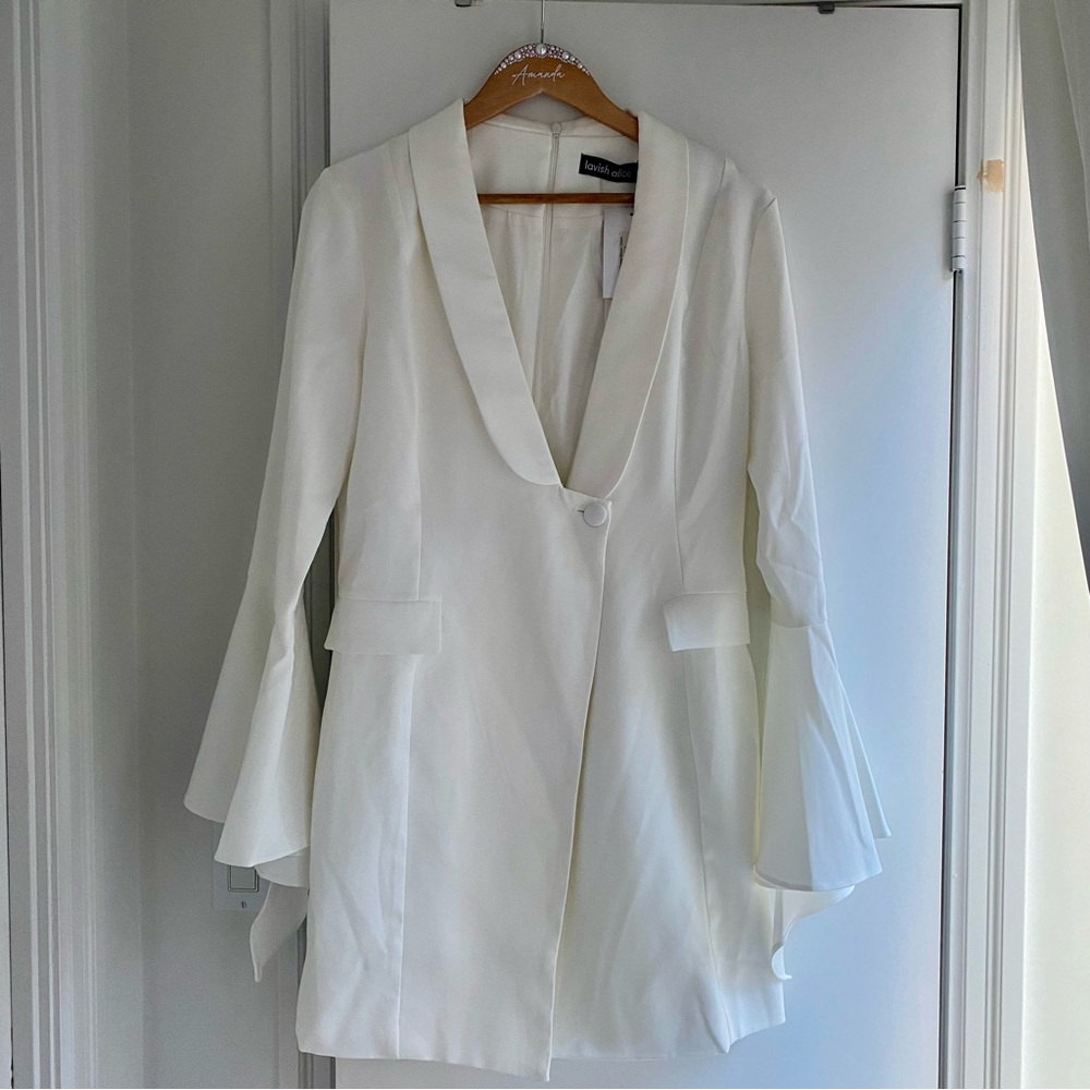 Elegant White Blazer Dress NWT